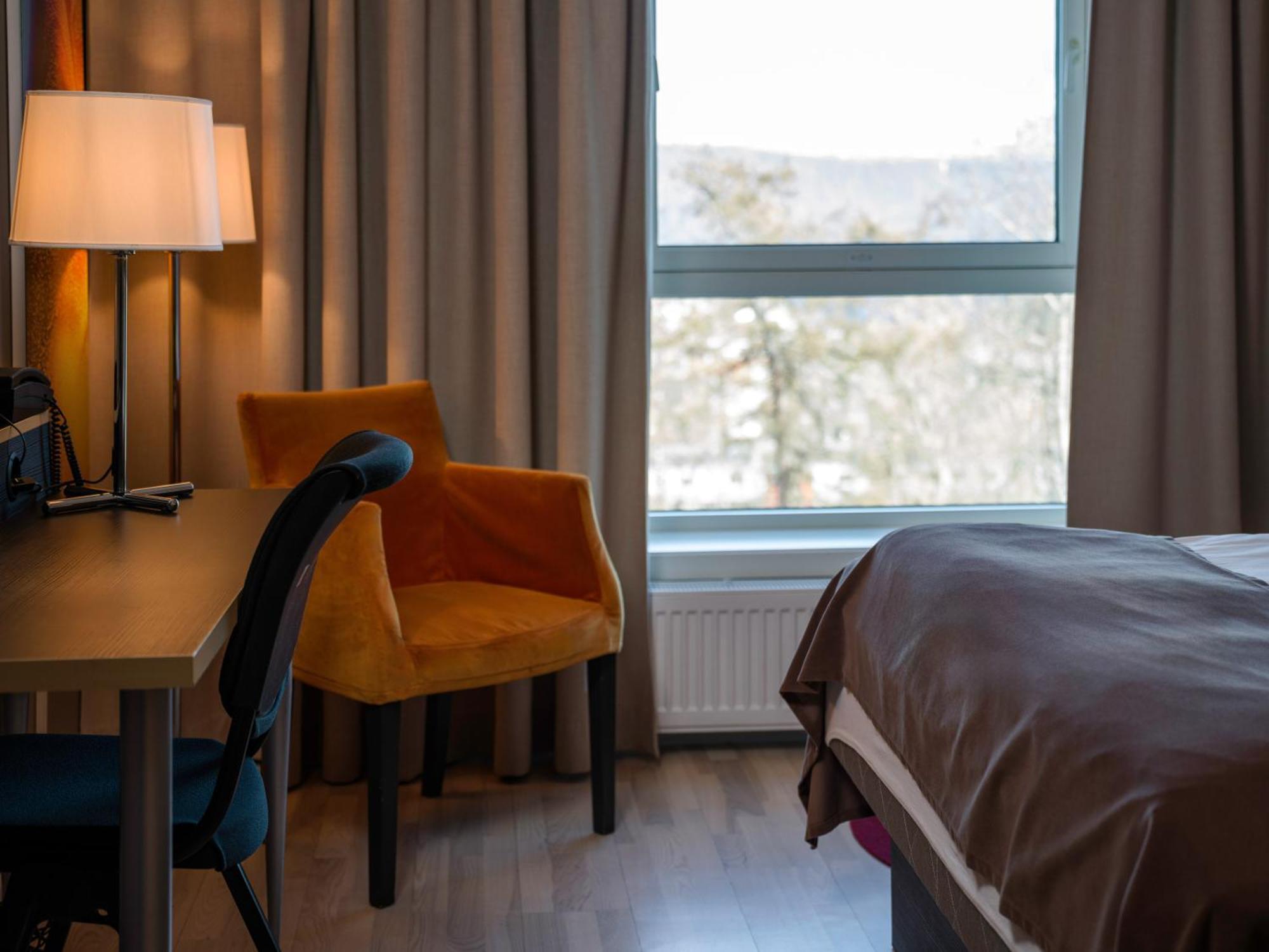 Quality Grand Royal Hotel 4*