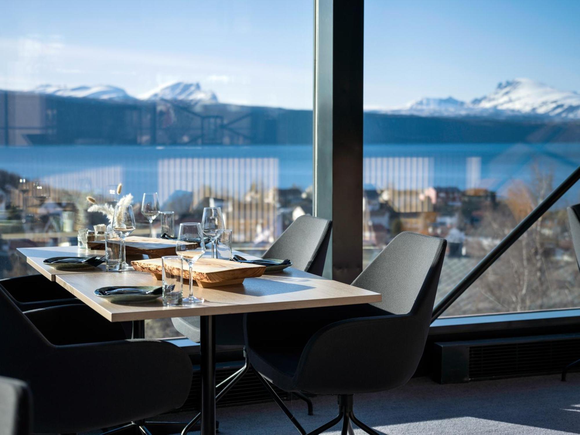 Hotel Quality Grand Royal 4*